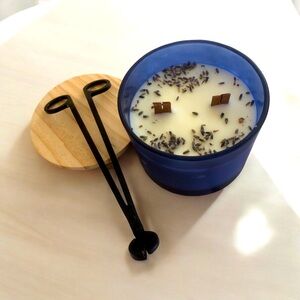 Honeysuckle Lavender Soy Candle 16 ounce glass blue Jar with bamboo lid